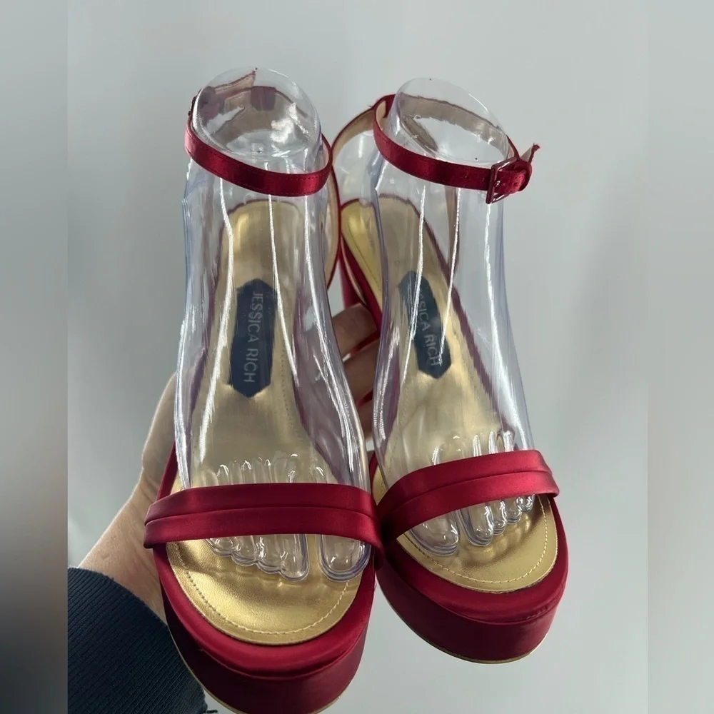 JESSICA RICH PLATFORM SANDAL SATIN RED 5.5”HEEL” SIZE 10 MEDIUM